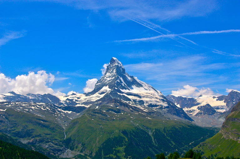 マッターホルンを見上げて｜ツェルマットで出会ったアルプスの孤高の山